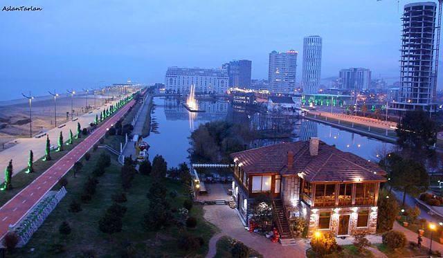 Nino Apartment On Pirosmani Батуми Номер фото